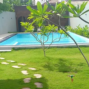 Ocean View Tourist At Near The Airport Guest house Negombo